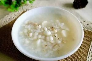茯苓山药莲米粥.jpg