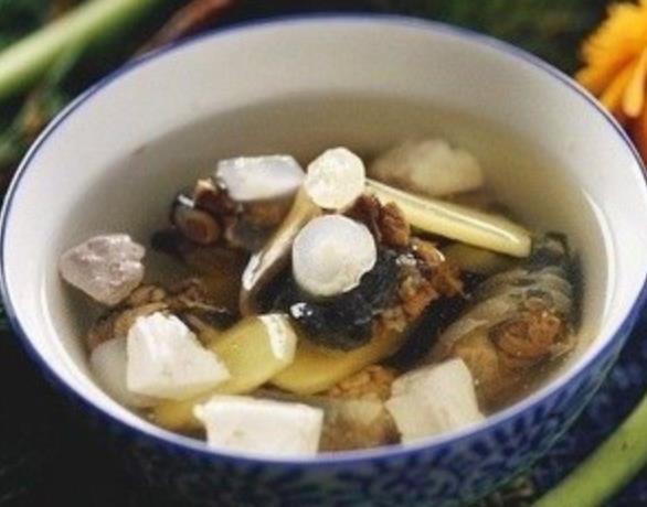 龟肉炖虫草.jpg