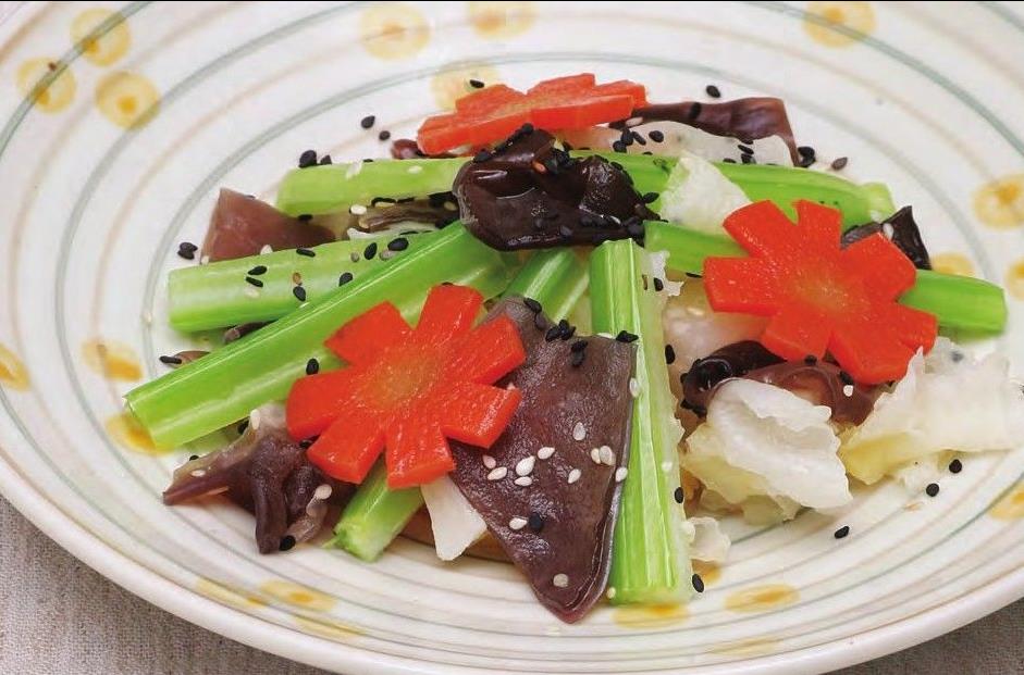 黑白木耳炒芹菜.jpg