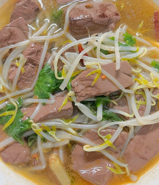黄豆芽猪血汤.png