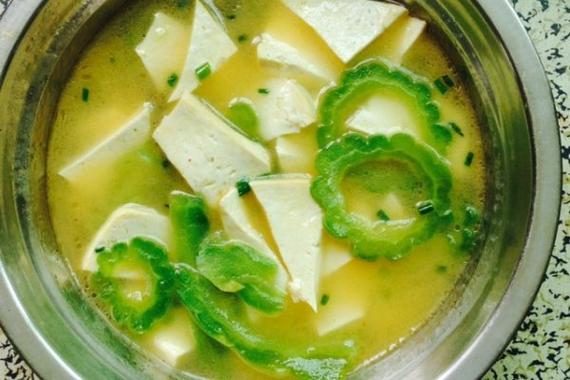 苦瓜炖豆腐.jpg