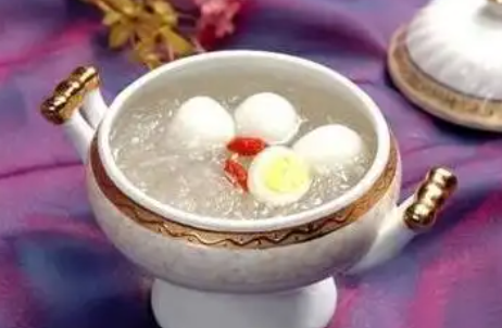 清汤燕窝鸽蛋.png