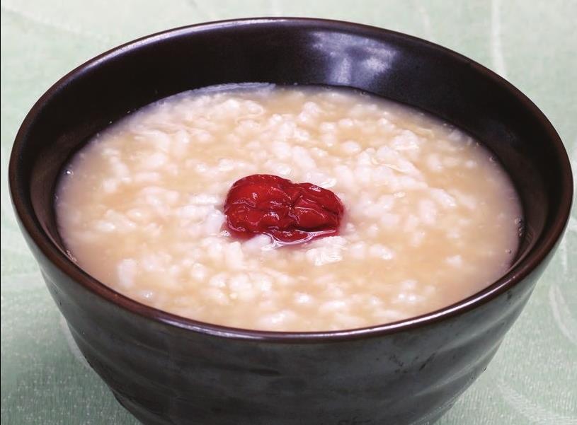 首乌红枣粥.jpg