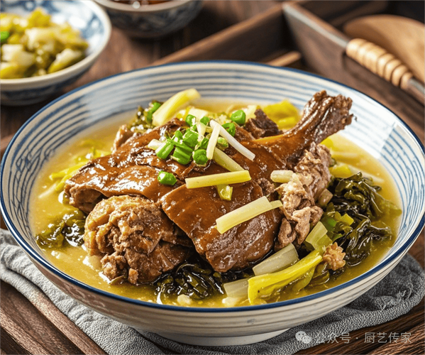酸菜焖鸭.jpg