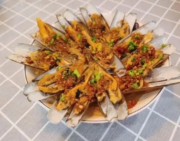 蒜蓉粉丝蒸蛏子.jpg
