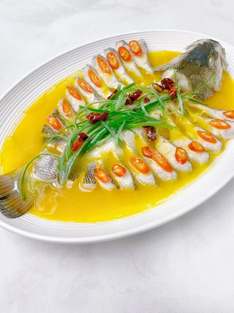 酸汤鲈鱼.jpg