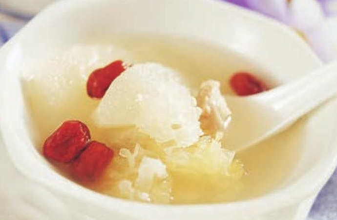 雪梨银耳瘦肉汤.png