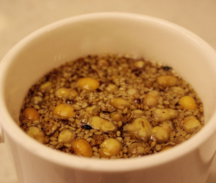芝麻红茶.png